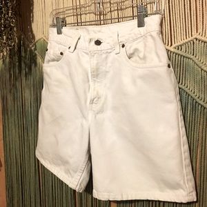 Levi’s White High Waisted Shorts